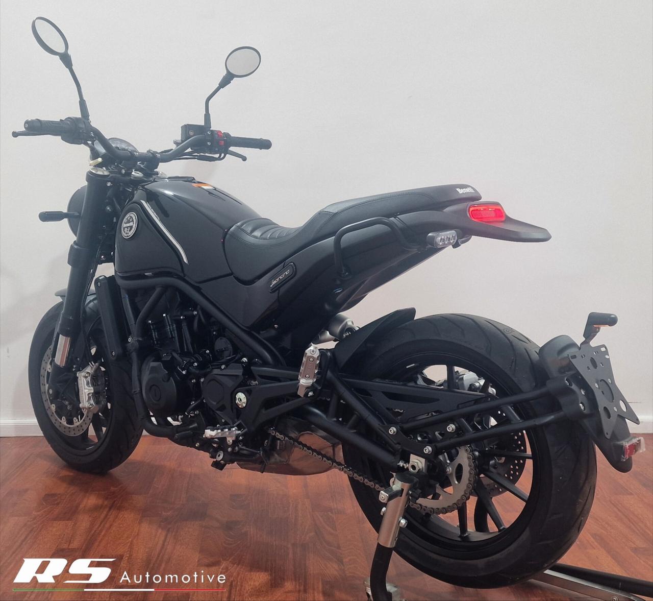 Benelli Leoncino 500