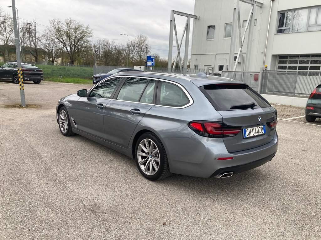 BMW Serie 5 Touring 520 d Mild Hybrid 48V Business Steptronic