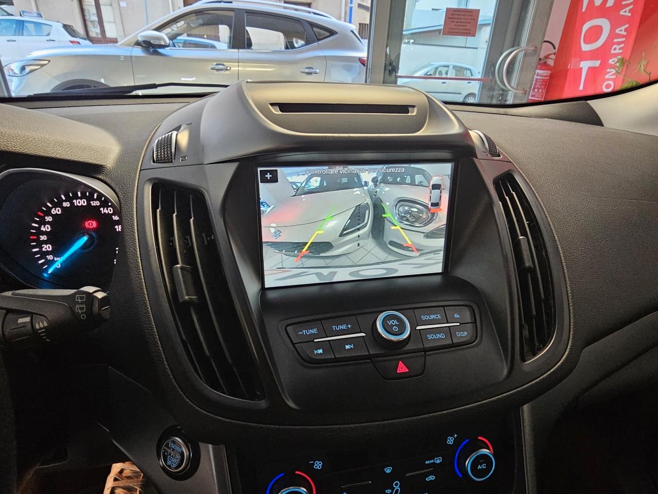 Ford Kuga 2.0 TDCI 120 CV S&S 2WD Powershift Titanium