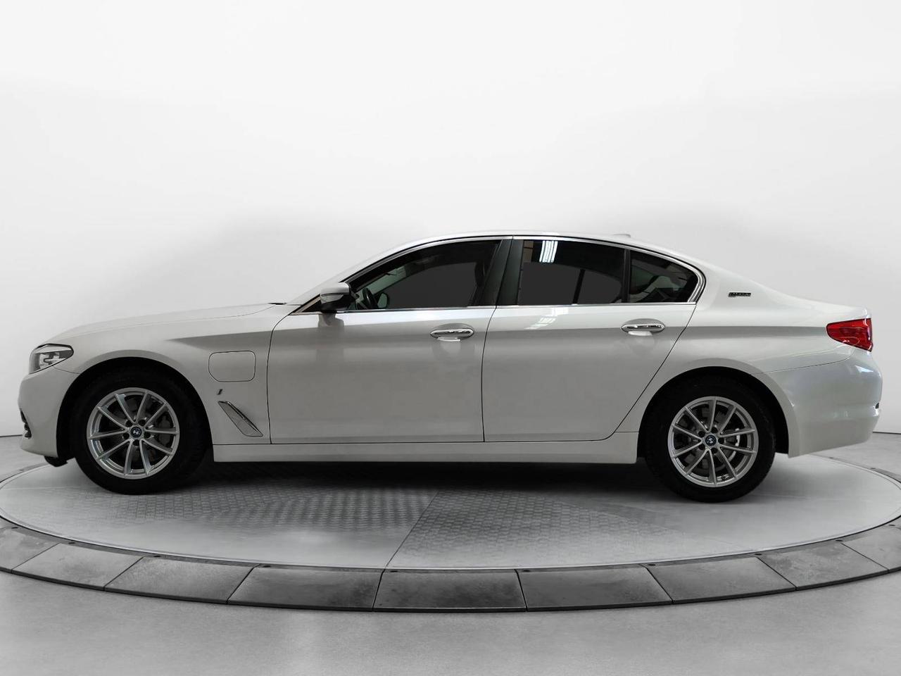 BMW Serie 5 530e Berlina Business