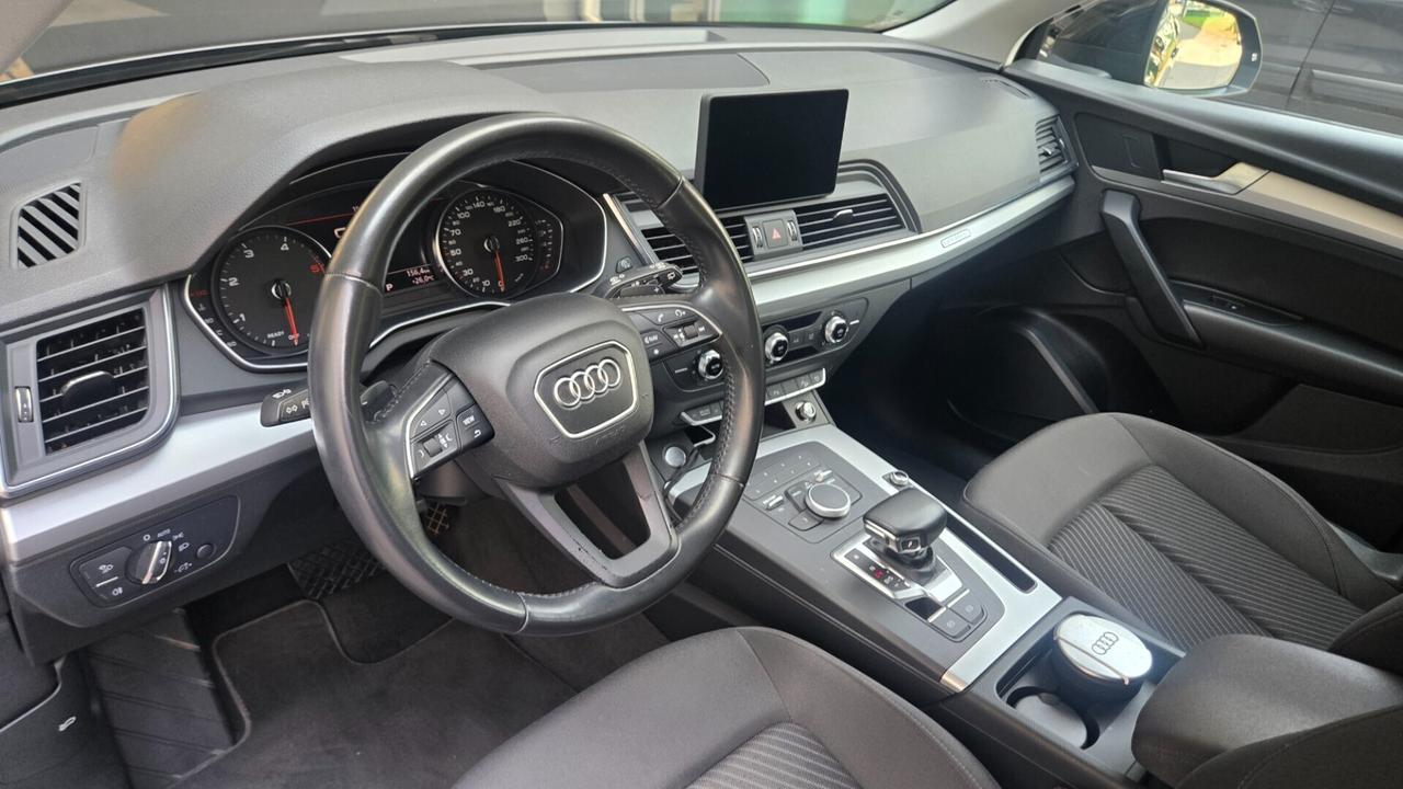 Audi Q5 35 TDI quattro S tronic Business
