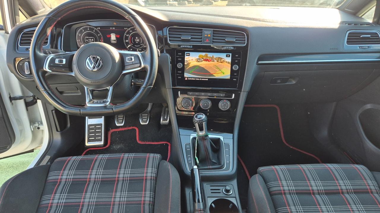 Volkswagen Golf GTI Performance 2.0 245 CV TSI 5p. BMT