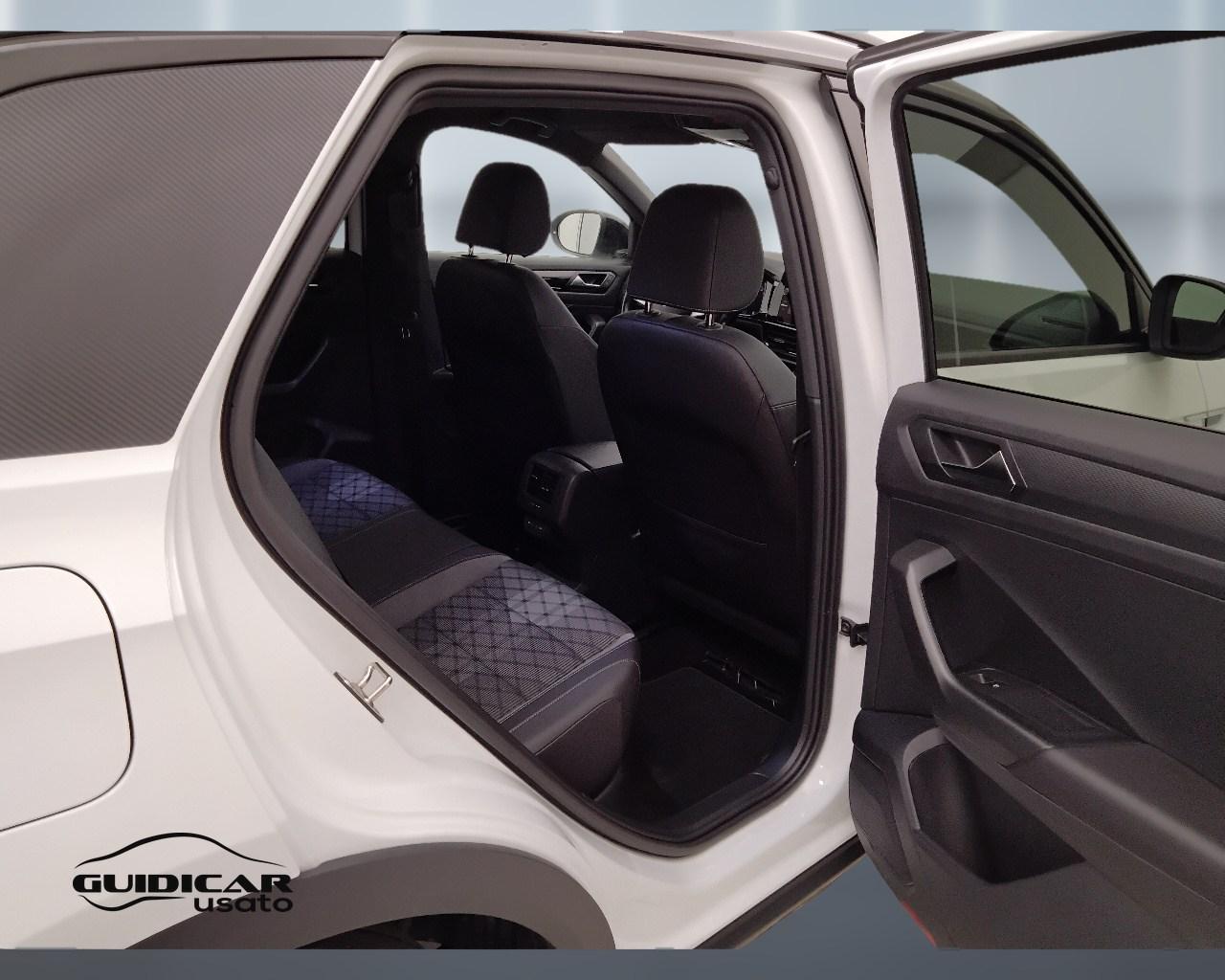 VOLKSWAGEN T-Roc I 2022 - T-Roc 2.0 tdi R-Line 150cv dsg