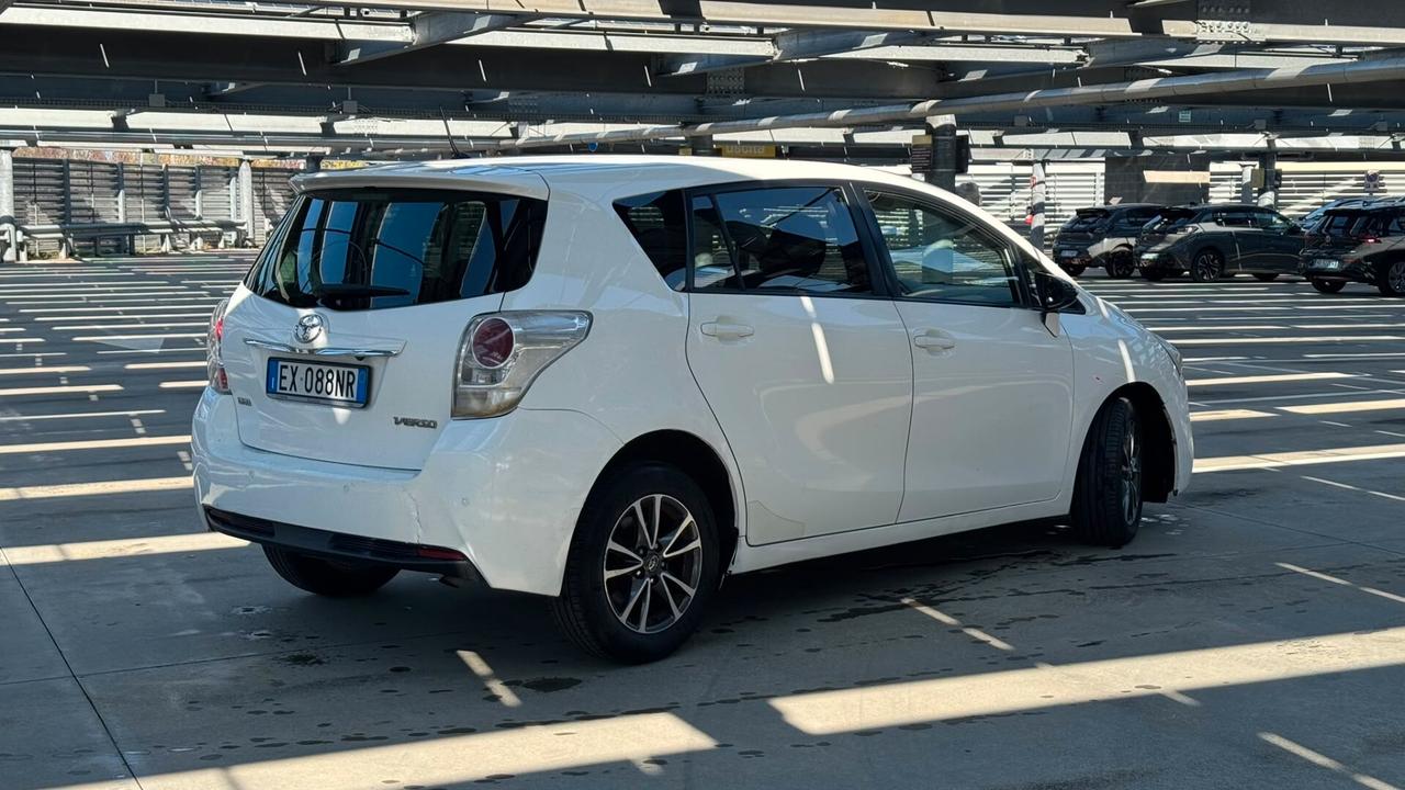 Toyota Verso 1.6 D-4D Style 7 posti