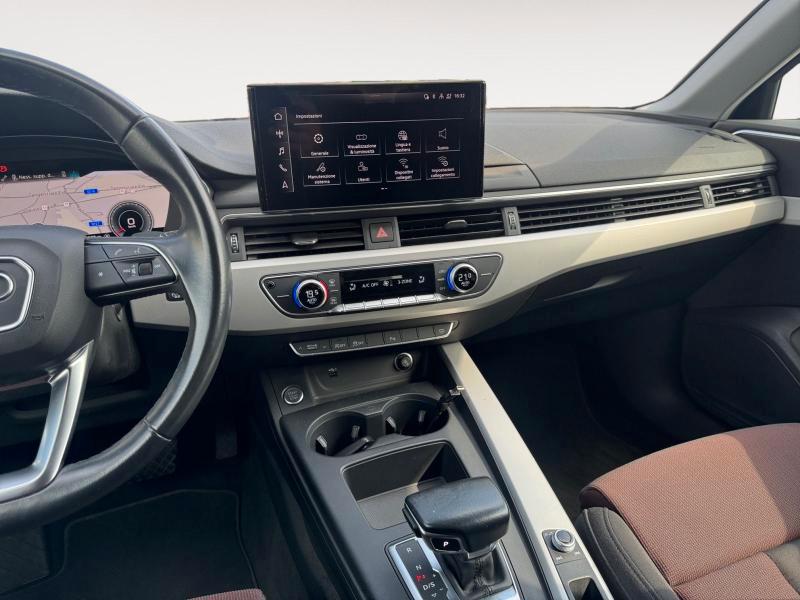 Audi A4 Avant 30 2.0 tdi mhev S Line edition 136cv s-tronic