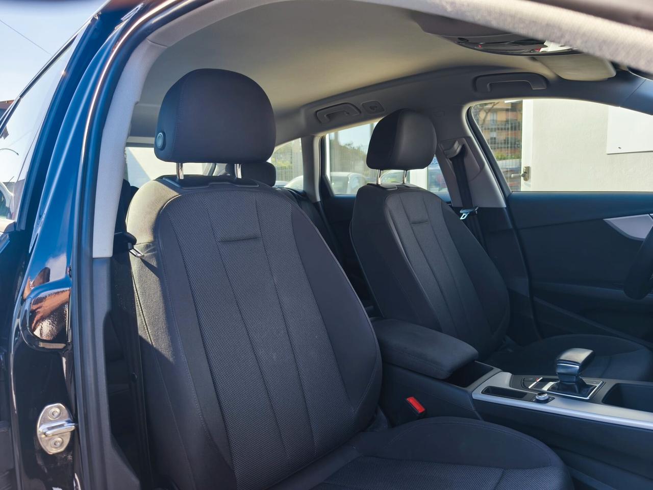 Audi A4 Avant 30 TDI/136 CV S tronic line edition