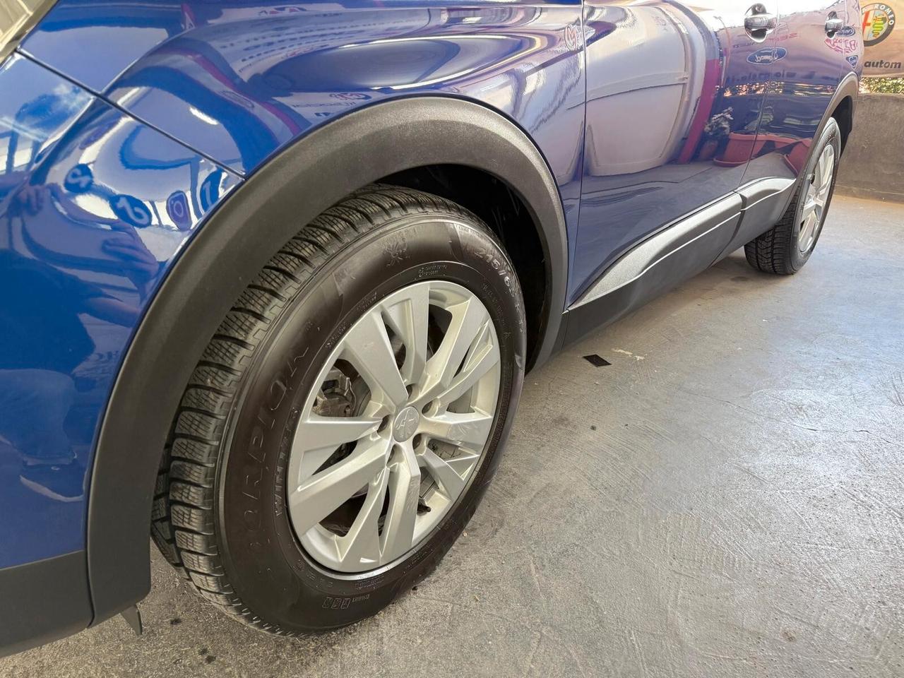 Peugeot 3008 BlueHDi 130 S&S Business