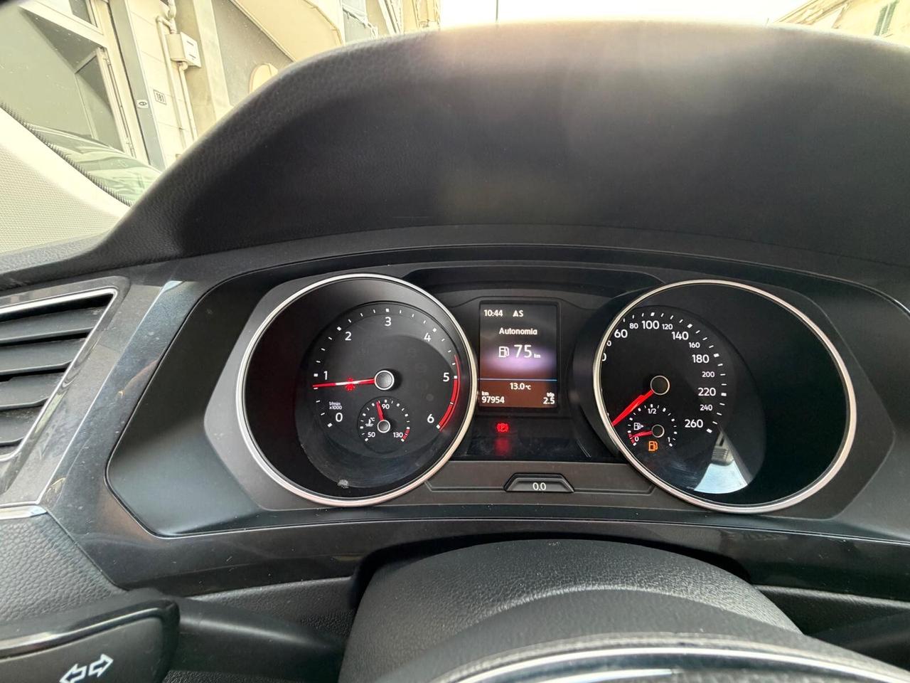 Volkswagen Tiguan 1.6 TDI SCR Sport BlueMotion Technology