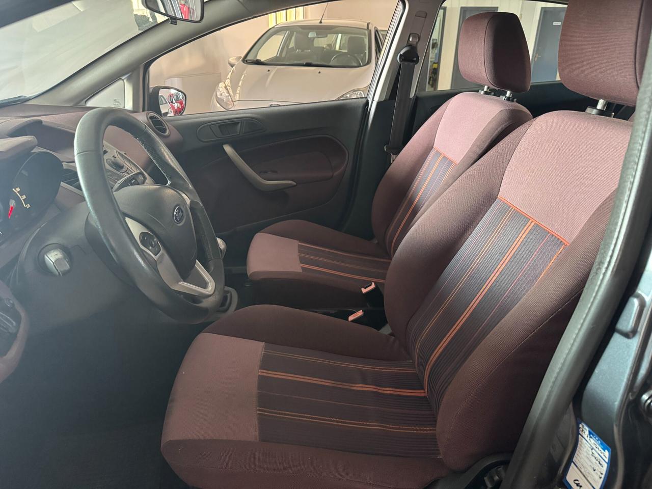 Ford Fiesta 1.2 16V 5p. Clever NEOPATENTATI