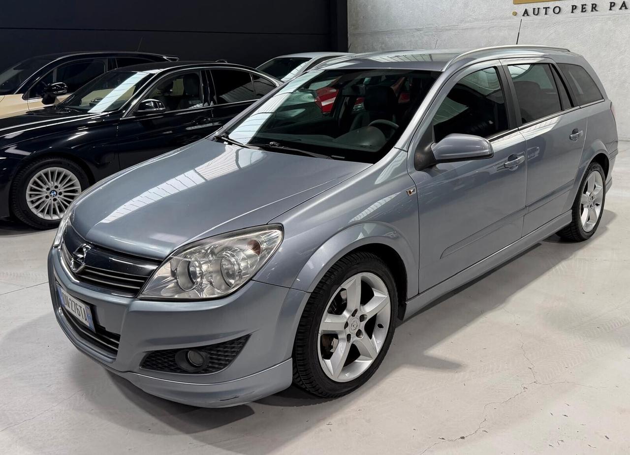 Opel Astra Sport+Pelle+4Stagioni+Neopatentati