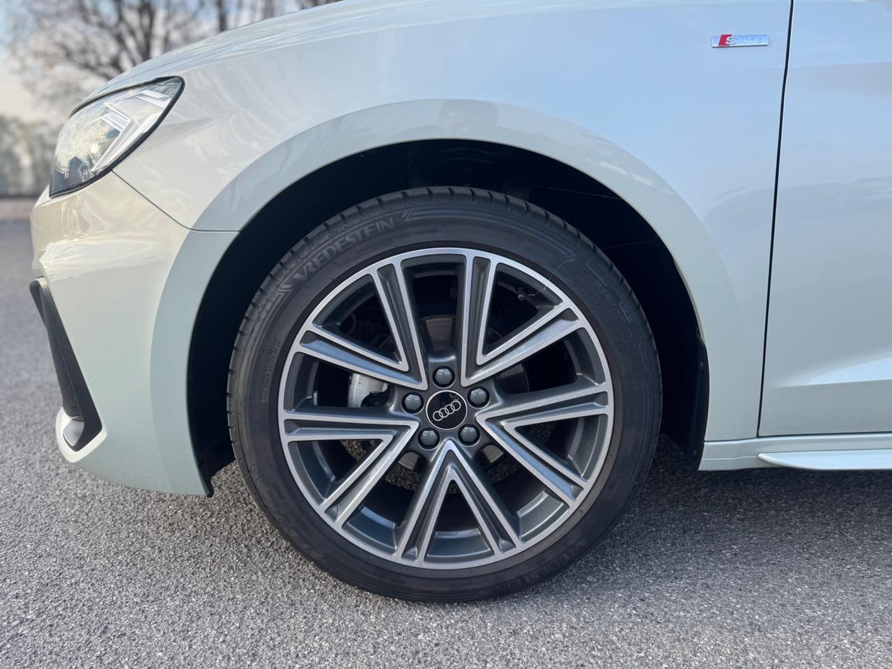 Audi A1 sportback 25 1.0 tfsi S-Line admired advanced s-tronic