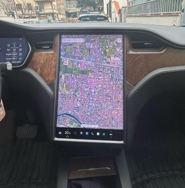 TESLA Model X Long Range AWD