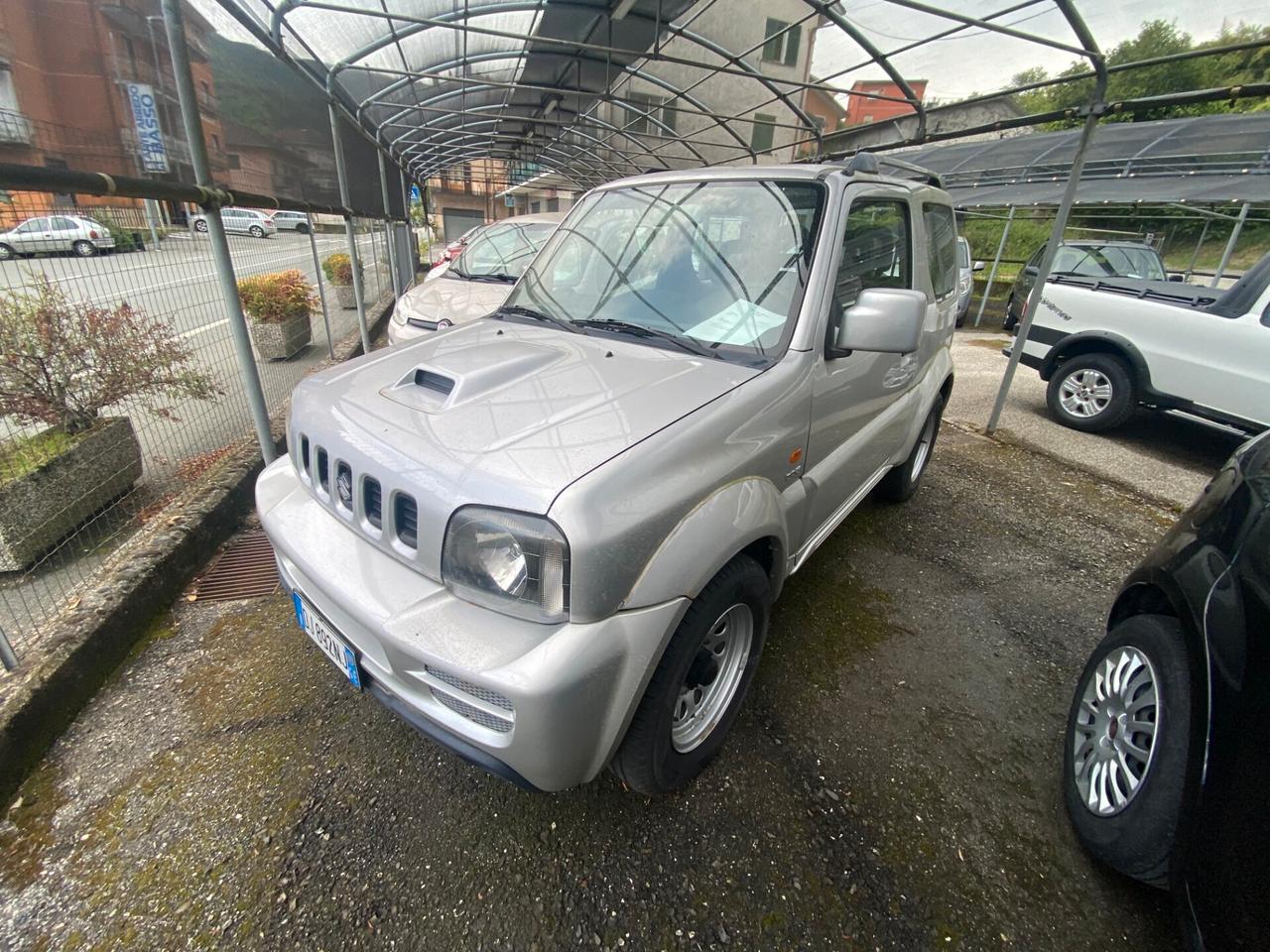 Suzuki Jimny 1.5 DDiS cat 4WD JLX Più