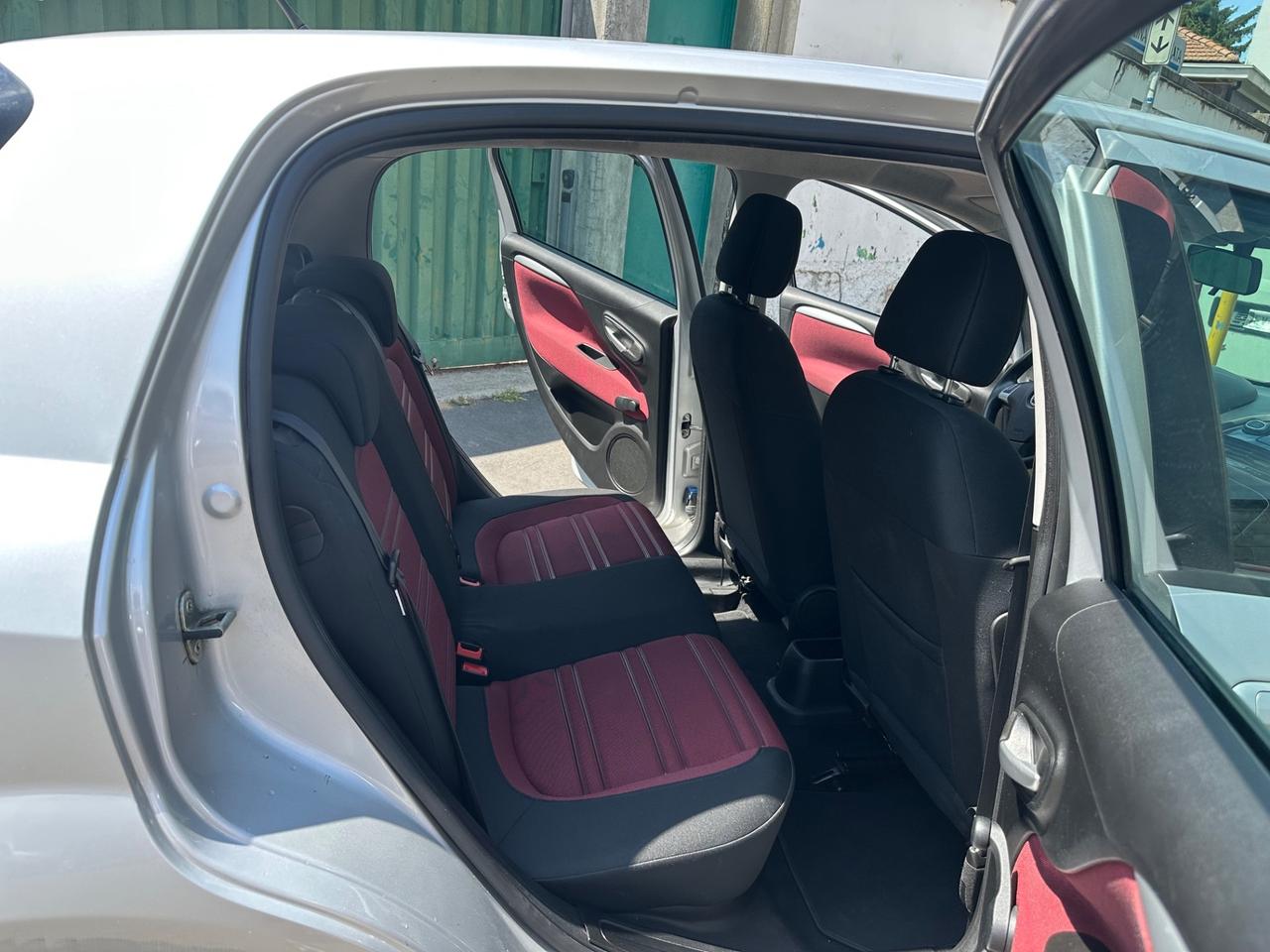 Fiat Punto Evo 1.4 5 porte Dynamic - ok neopatentati