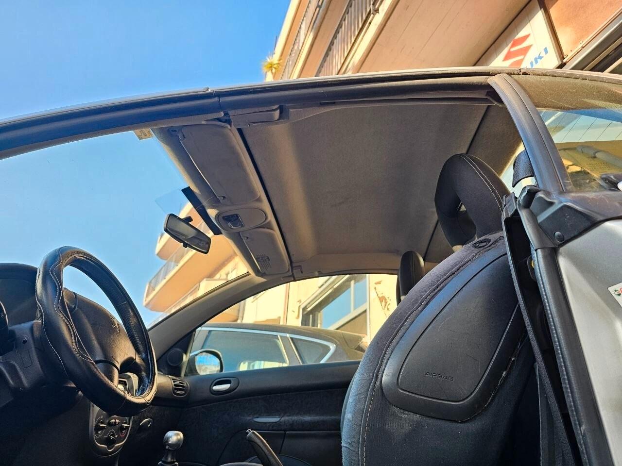 Peugeot 206 1.6 16V CC Cabrio