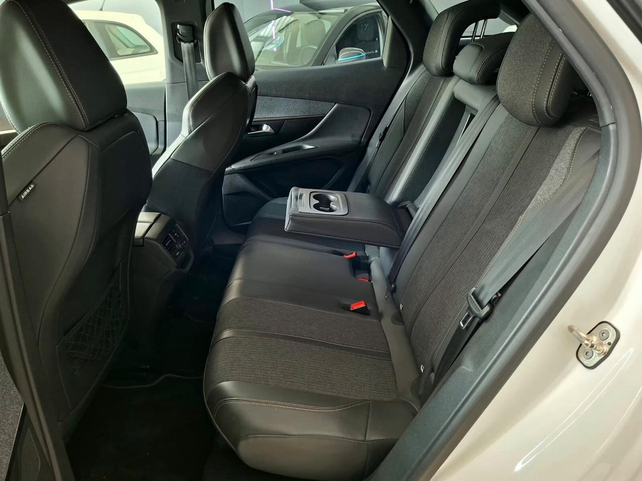 Peugeot 3008 1.5 BlueHDi 130cv EAT8 GT Line 2018