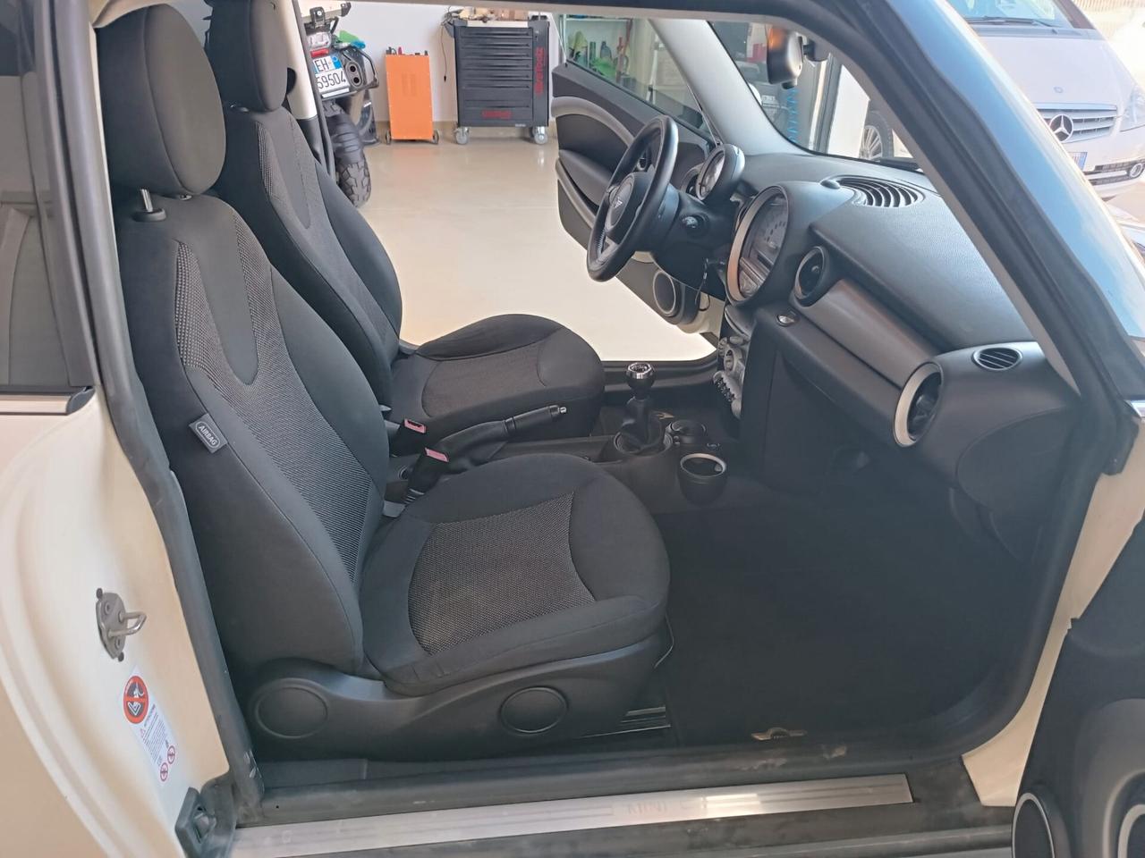 Mini One Clubman 1.4 16V Cooper Soho