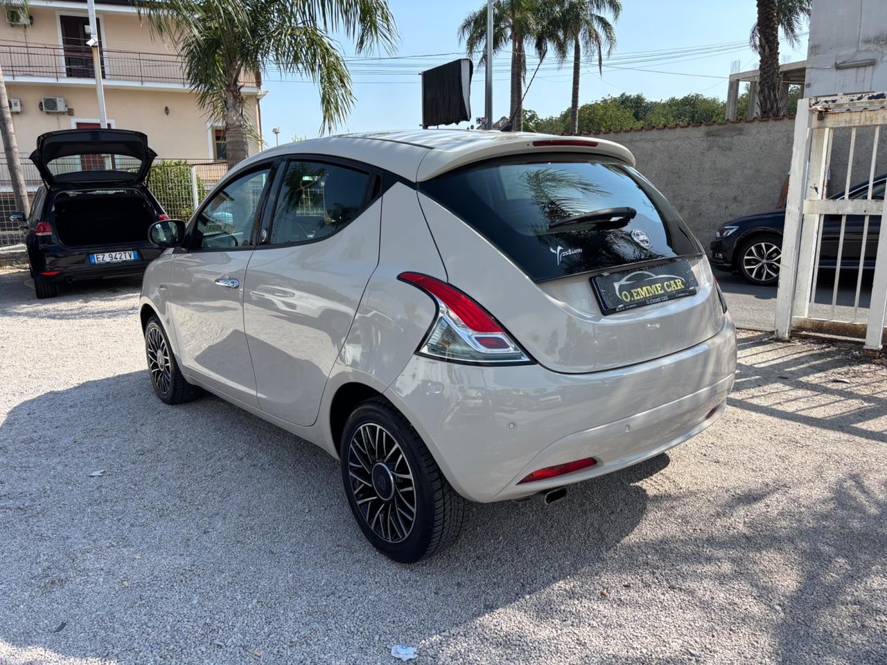 LANCIA YPSILON 1.2 GPL ECOCHIC GOLD 100.000KM