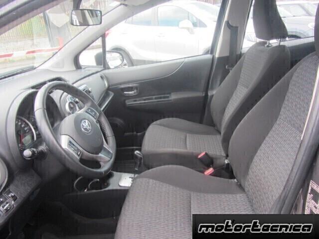 Toyota Yaris 1.4 D-4D 5 porte Lounge M-MT