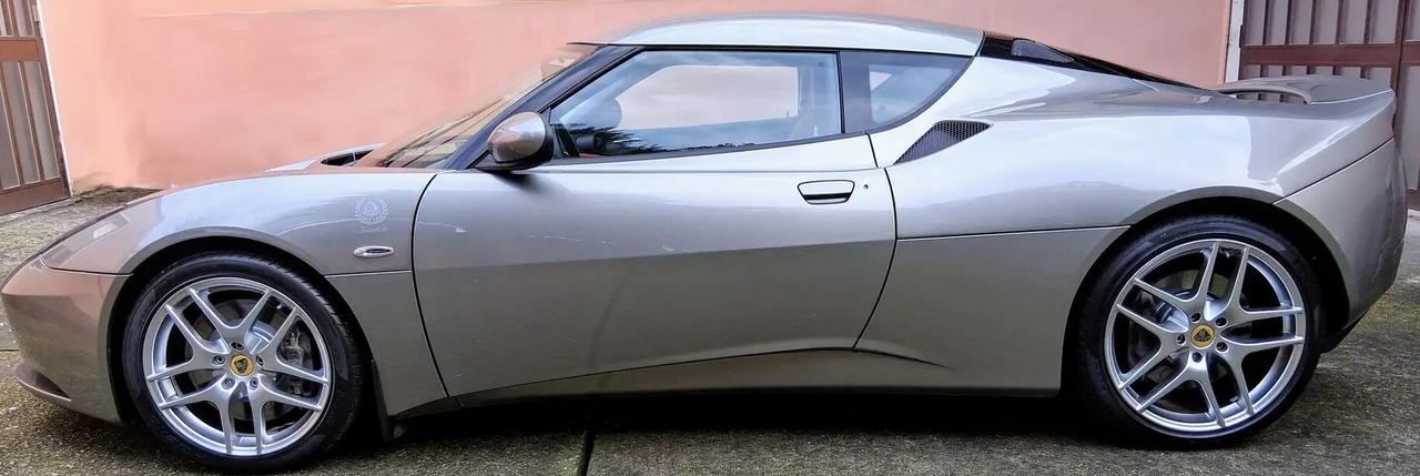 Lotus Evora 2+0