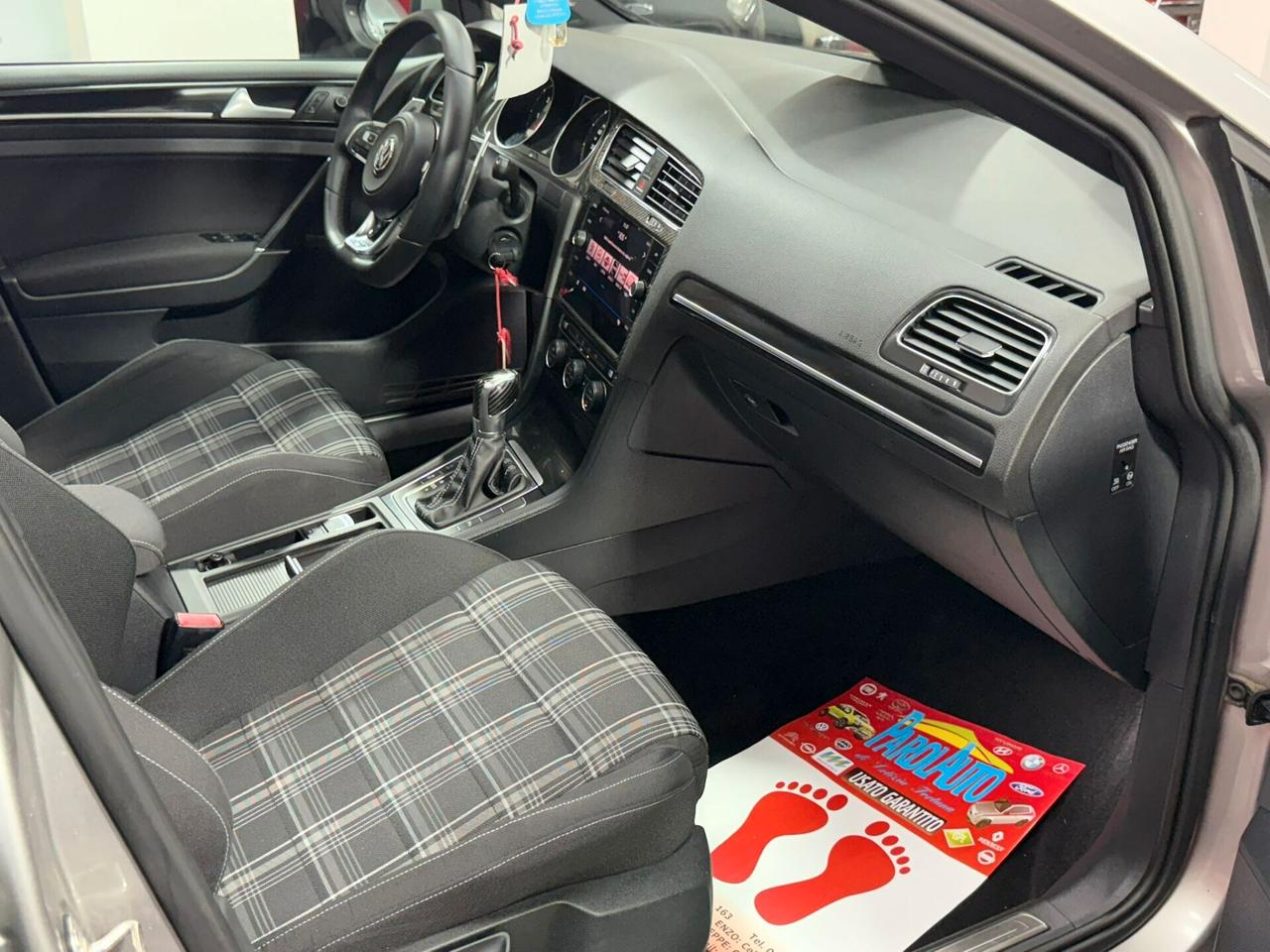 Volkswagen Golf GTD 2.0 DSG 184cv - 2014