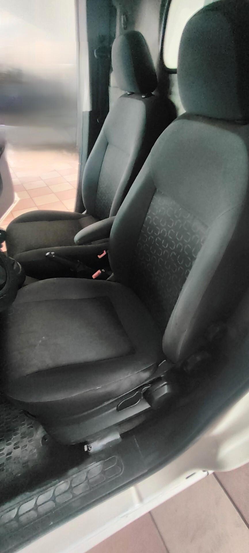 Fiat Doblo Doblò 2.0 MJT PC Combi N1 SX E5