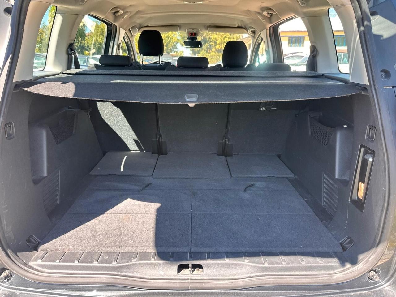 Peugeot 5008 1.6 HDi 112CV Tecno