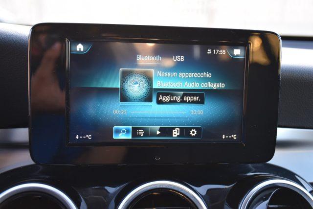 MERCEDES-BENZ GLC 200 d 4Matic Business *Navigatore, Sedili riscaldati*