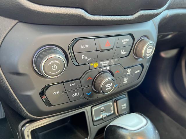 JEEP Renegade 1.6 120cv R.Lega19"-LED-Sedili Pelle