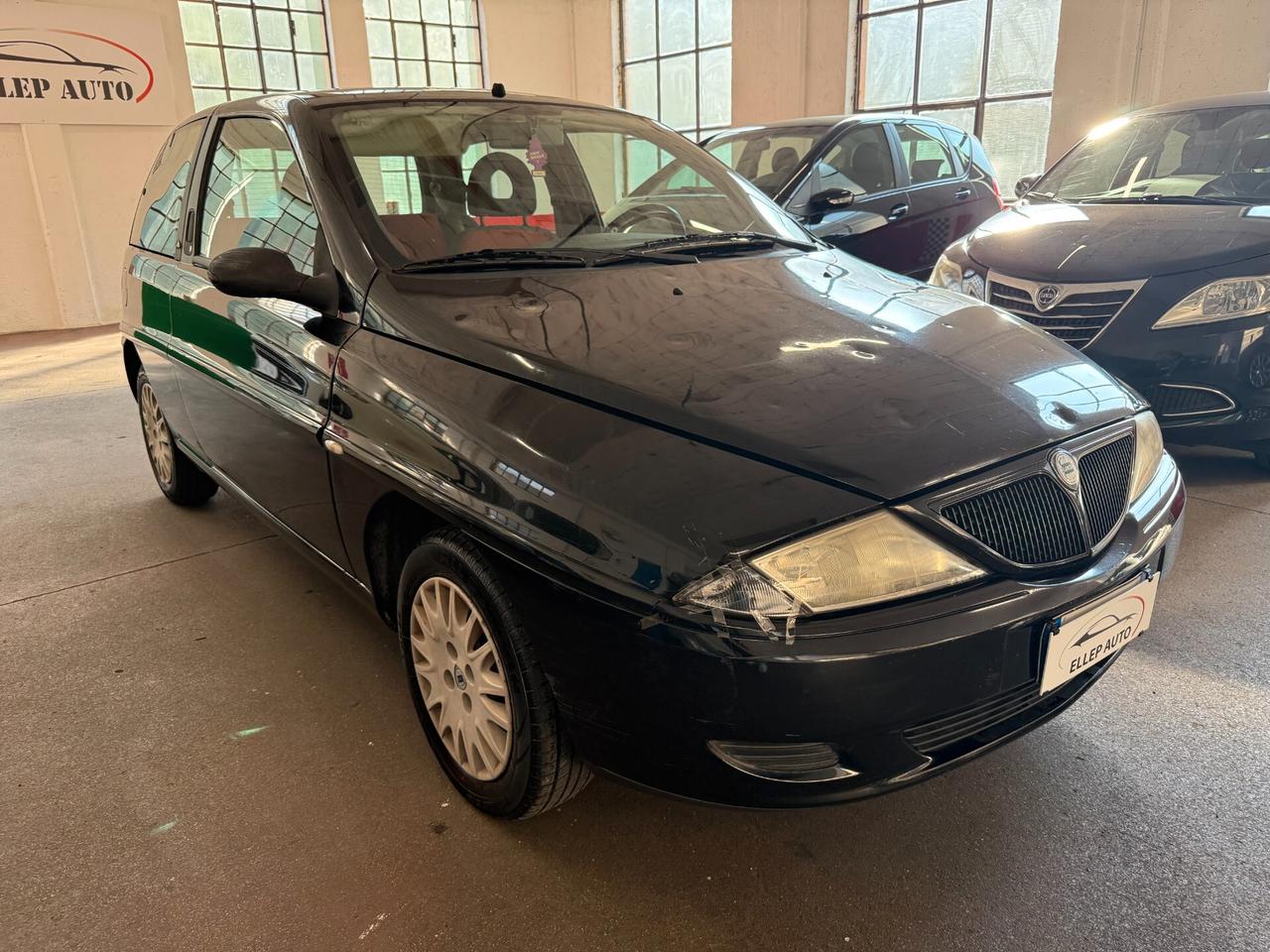 Lancia Y 1.2i 16V cat LX