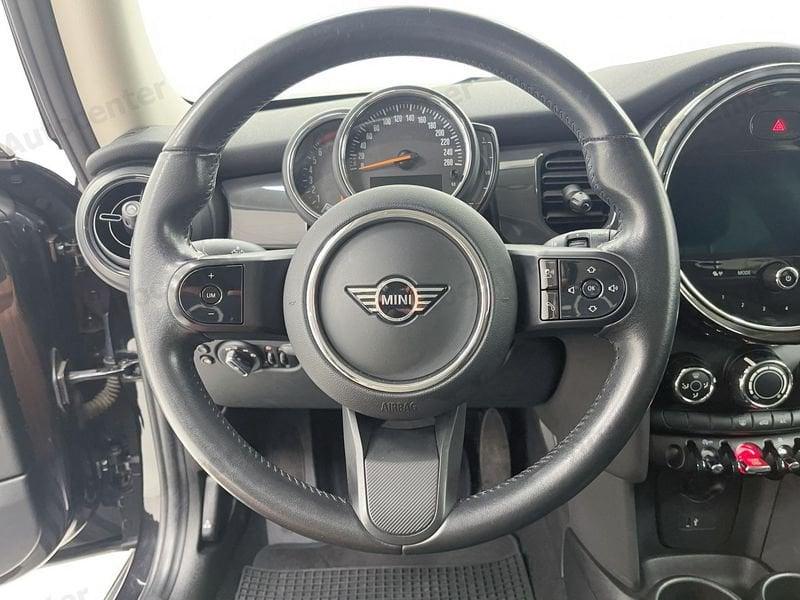 MINI Cooper 1.5 Cooper Business auto