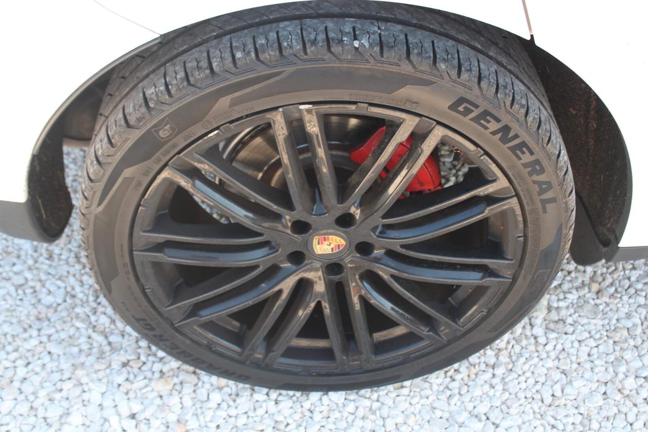 Porsche Macan 2.0 Tua A SOLI 561€ al mese Anticipo Zero