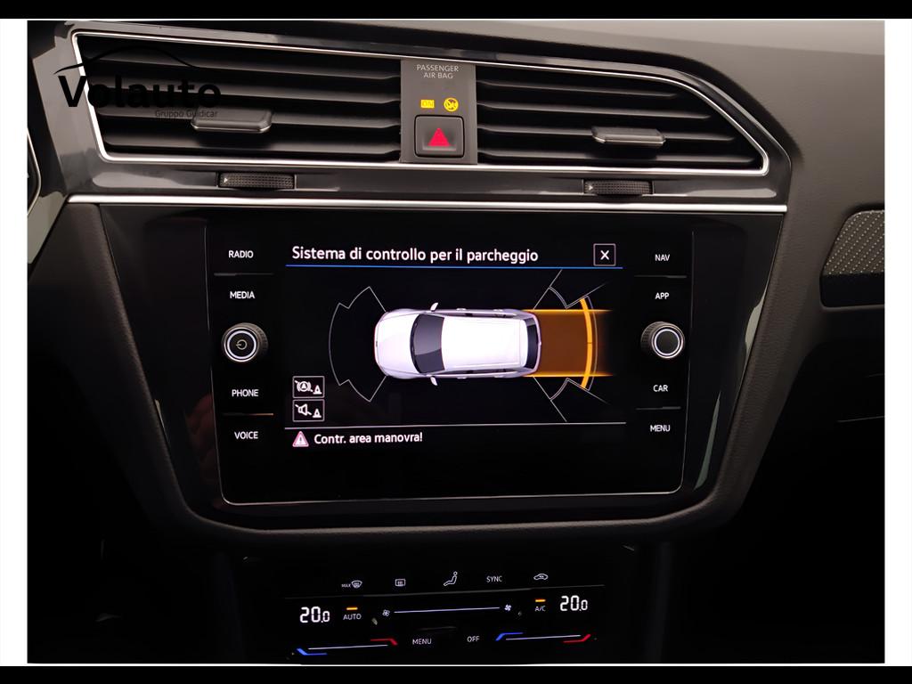 VOLKSWAGEN Tiguan II 2021 - Tiguan 1.5 tsi R-Line 150cv dsg