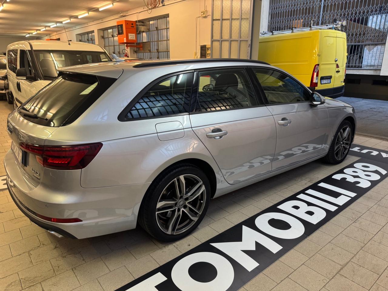 Audi A4 Avant 40 TDI quattro S tronic Business Advanced