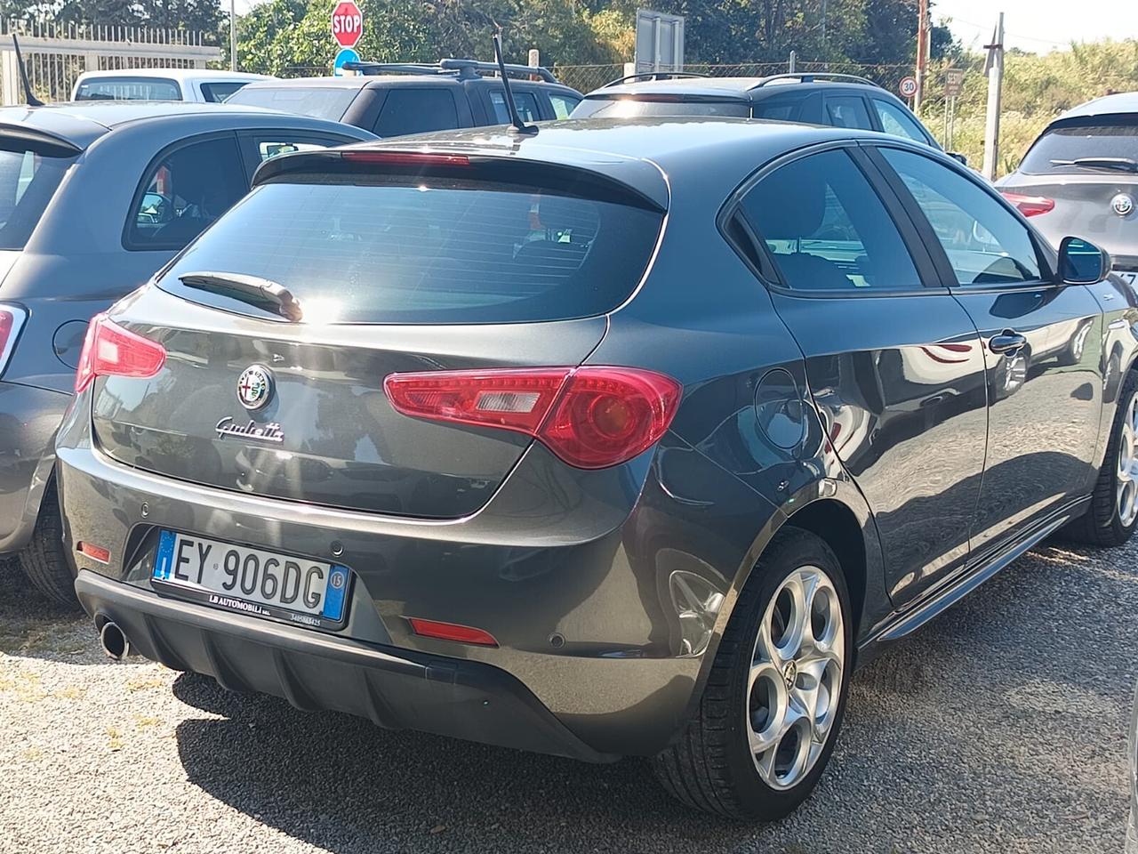 Alfa Romeo Giulietta 2015 - 1.4 Turbo MultiAir TCT Sprint Lb automobili