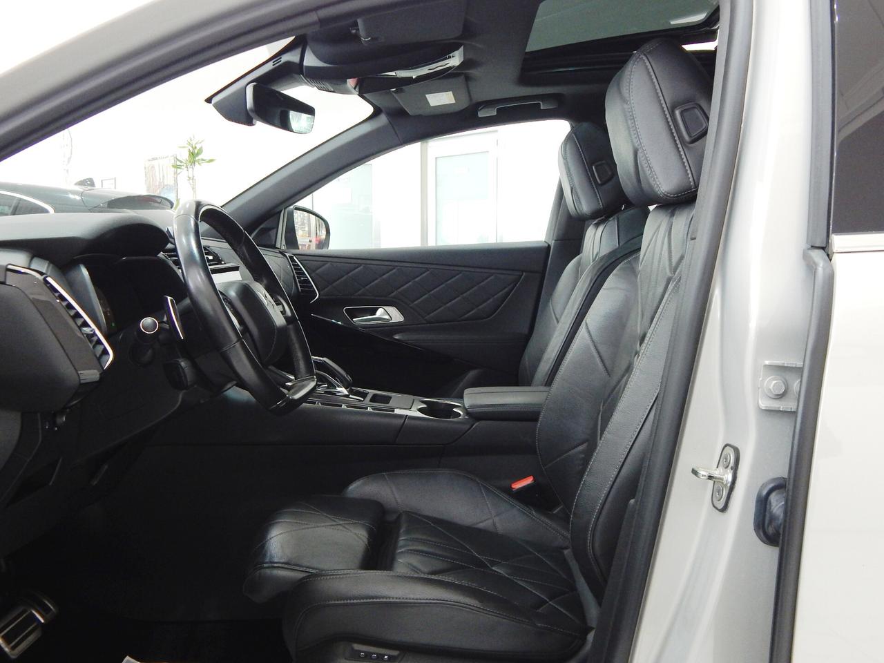 DS Automobiles DS 7 Crossback 1.5 bluehdi Grand Chic 130cv Aut. TETTO-NAVI-PELLE