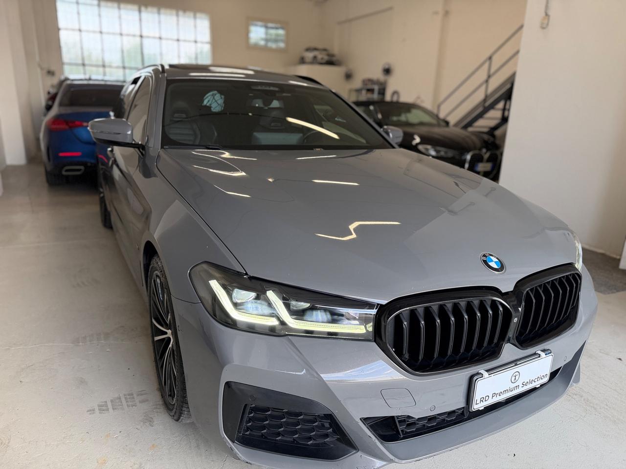 Bmw 540 540d Touring LCI mhev 48V xdrive Msport M40d NAVI+ LASER+ TETTO+ FULL+ TOP DI GAMMA