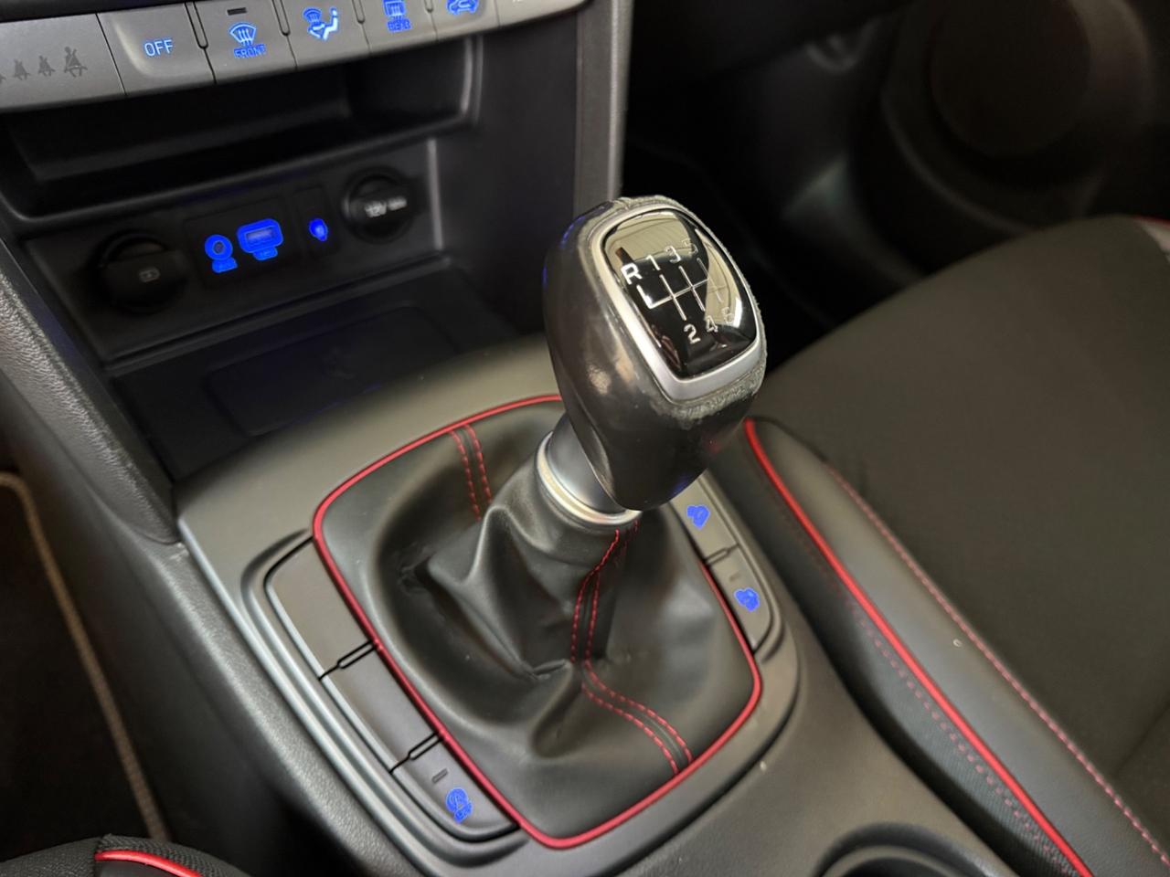 Hyundai Kona 1.0 T-GDI Xpossible