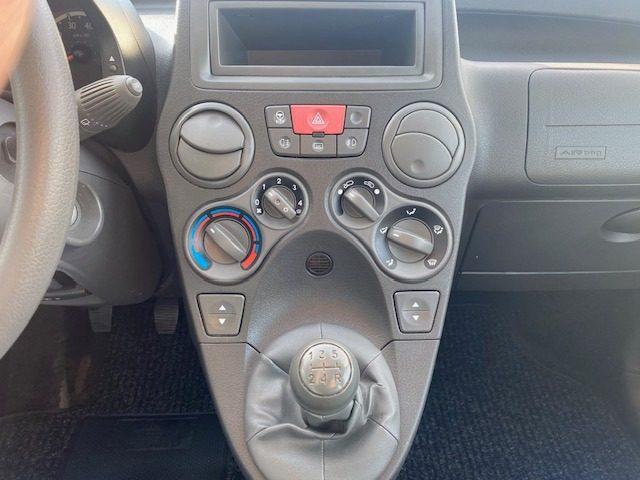 FIAT Panda 1.2 Dynamic "NEOPATENTATI-5 POSTI "