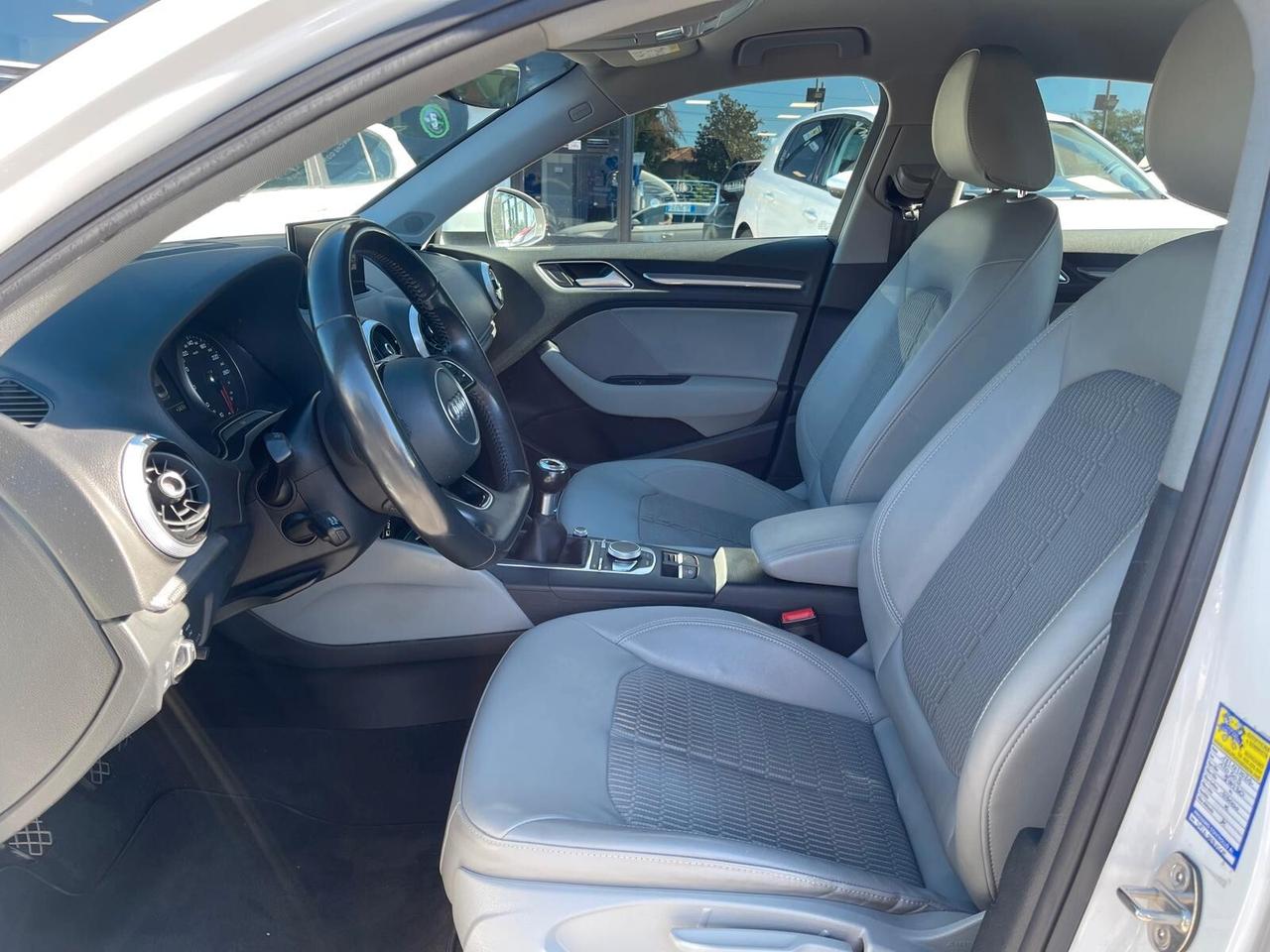 Audi A3 Sedan 1.6 TDI Business
