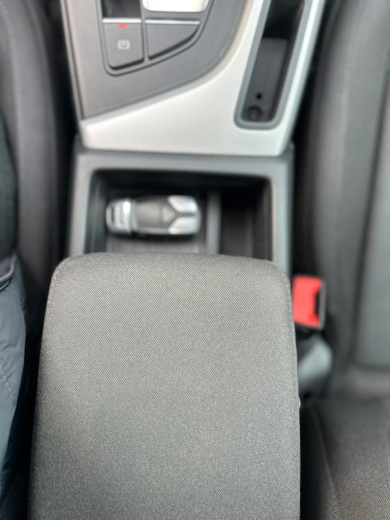 Audi A4 35 TDI/163 CV S tronic line edition