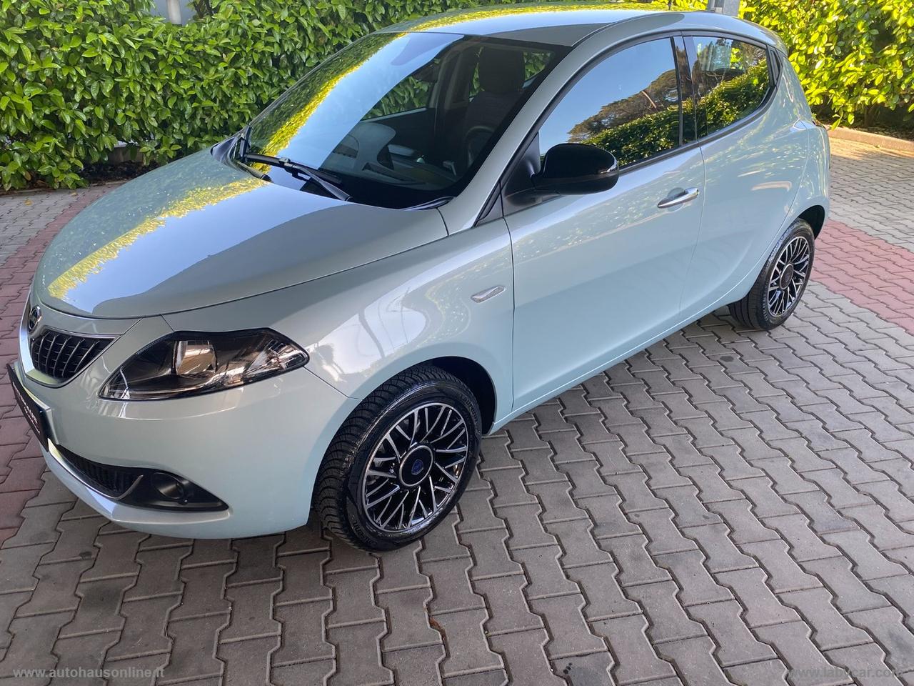 LANCIA Ypsilon 1.0 FireFly 5p.S&S Hyb. Platino