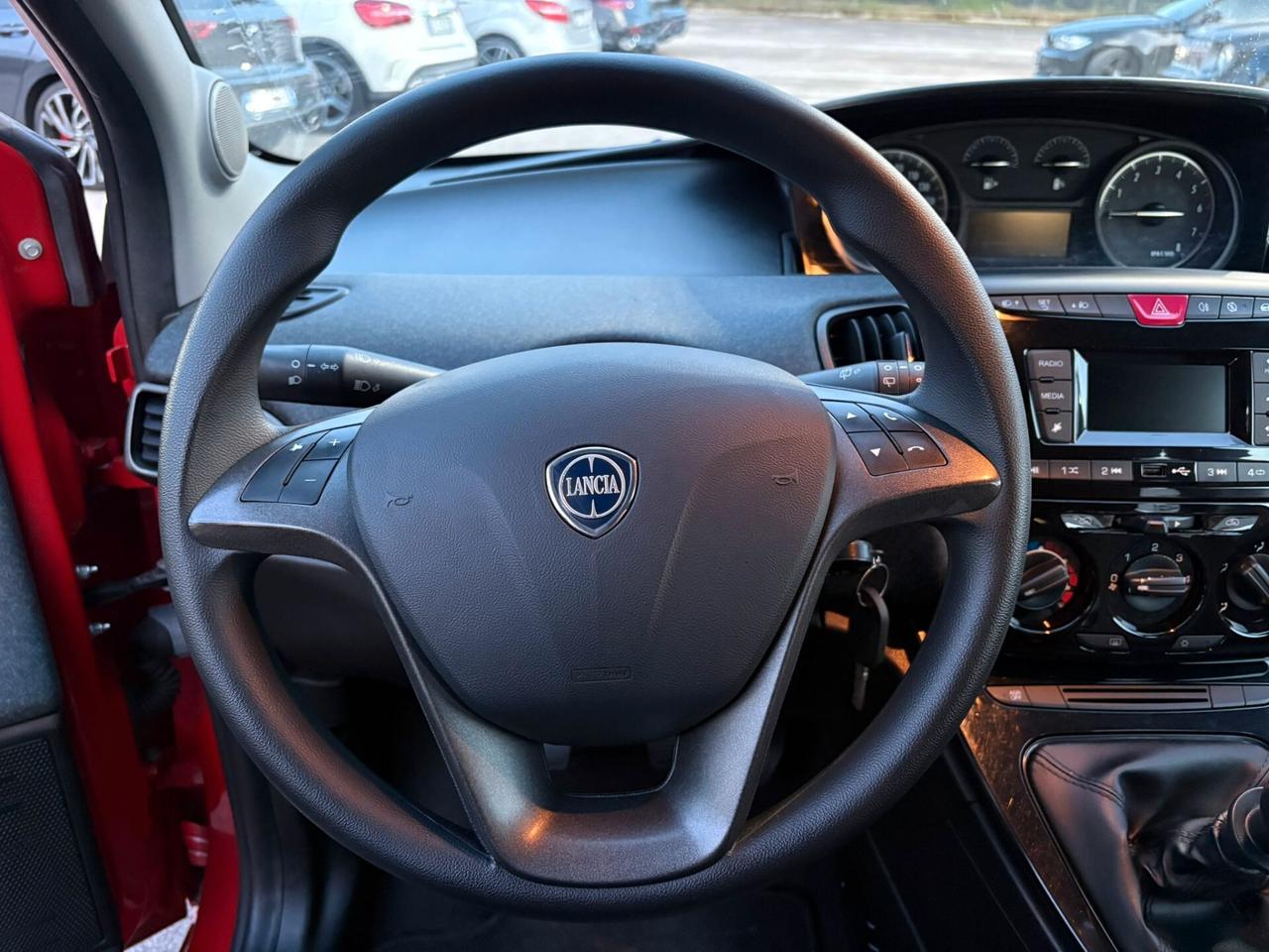 Lancia Ypsilon 1.0 FireFly 5 porte S&S Hybrid Maryne