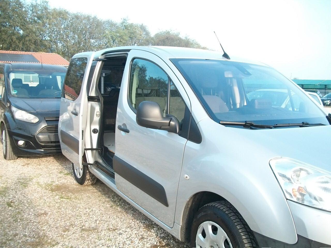 PEUGEOT PARTNER 3POSTI CC 1560 TD EURO 5 CANBIO AUTOMATICO F 1 AL VOLANTE GARANZIA UN ANNO