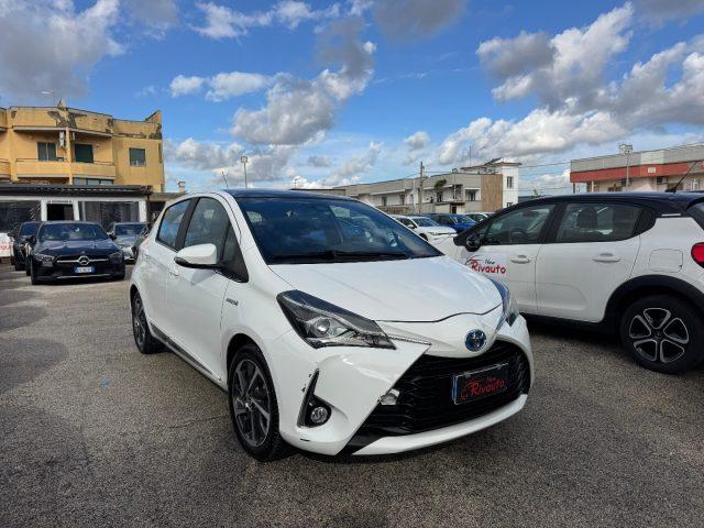 TOYOTA Yaris 1.5 Hybrid Trend 'White Edition' Automatica Tetto