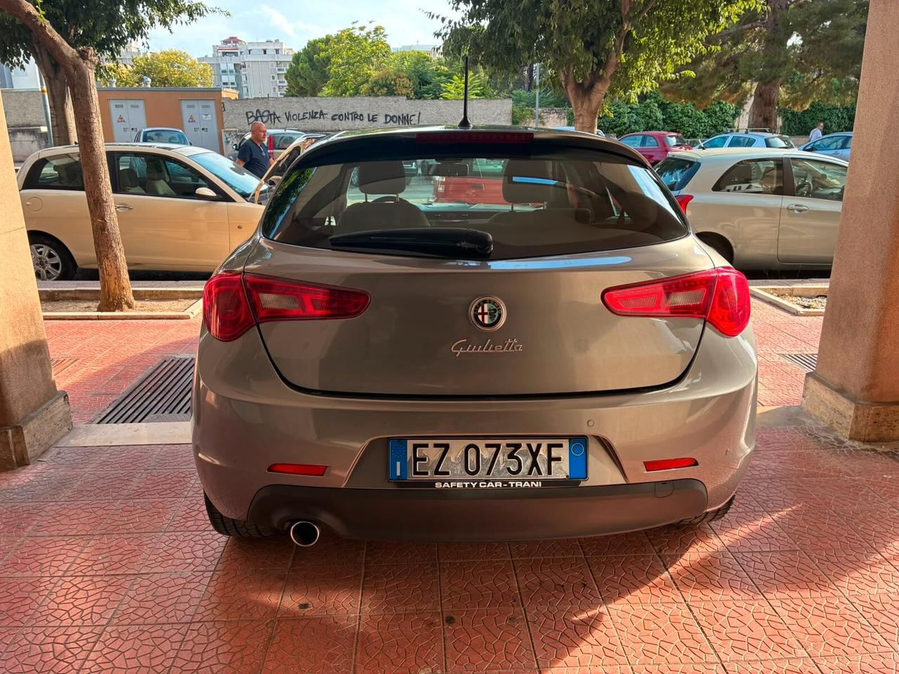 AlfaRomeo Giulietta 1.6mjet105CV garantita-2015