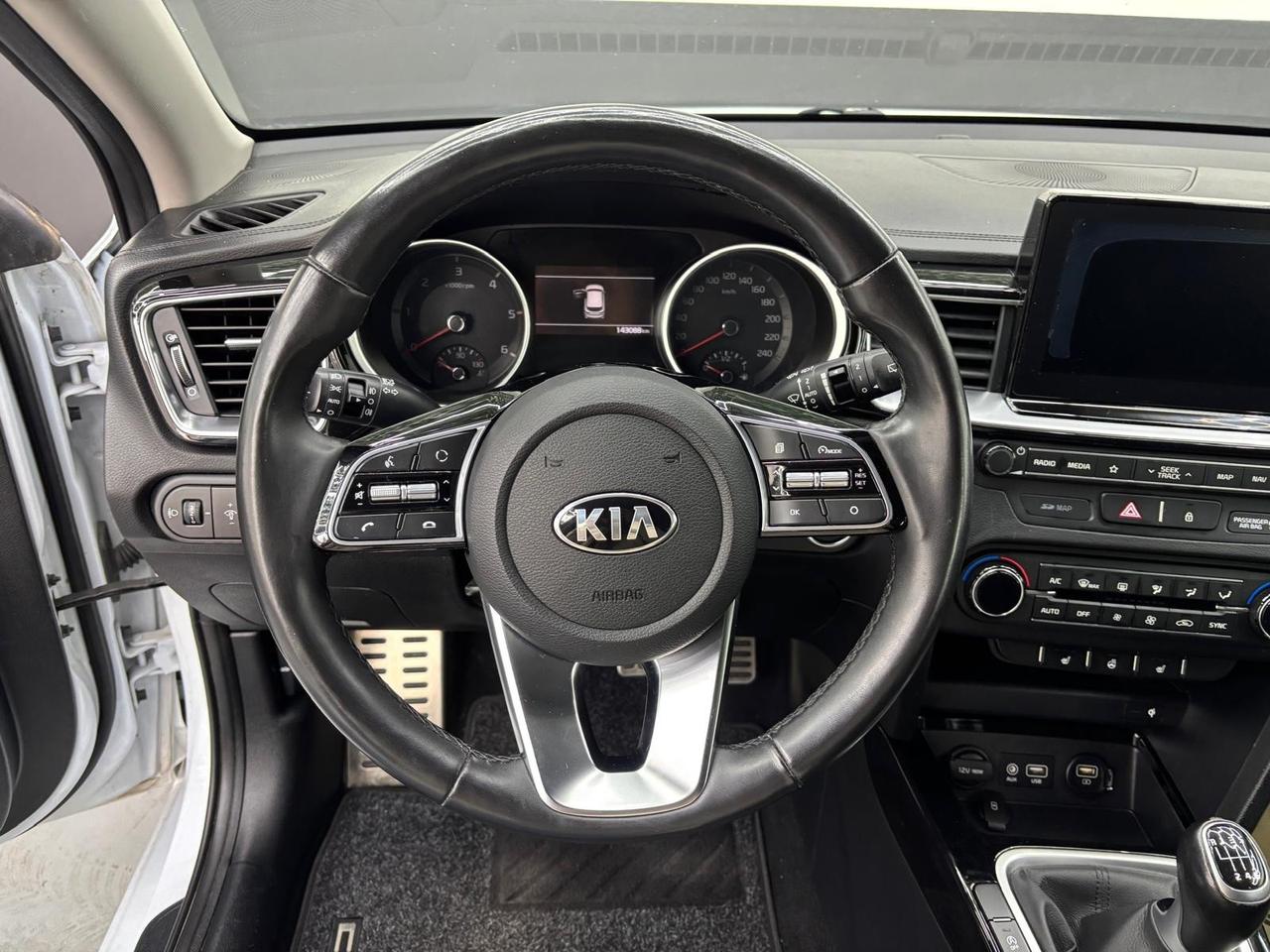 Kia Ceed 1.6 CRDi 136 CV 5p. Evolution