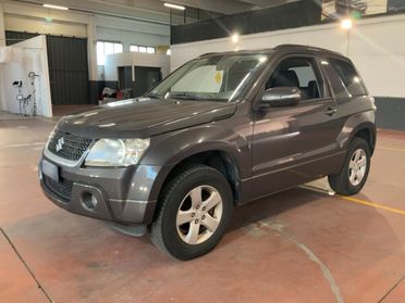 Suzuki Grand Vitara 1.6 16V 3 porte Offroad