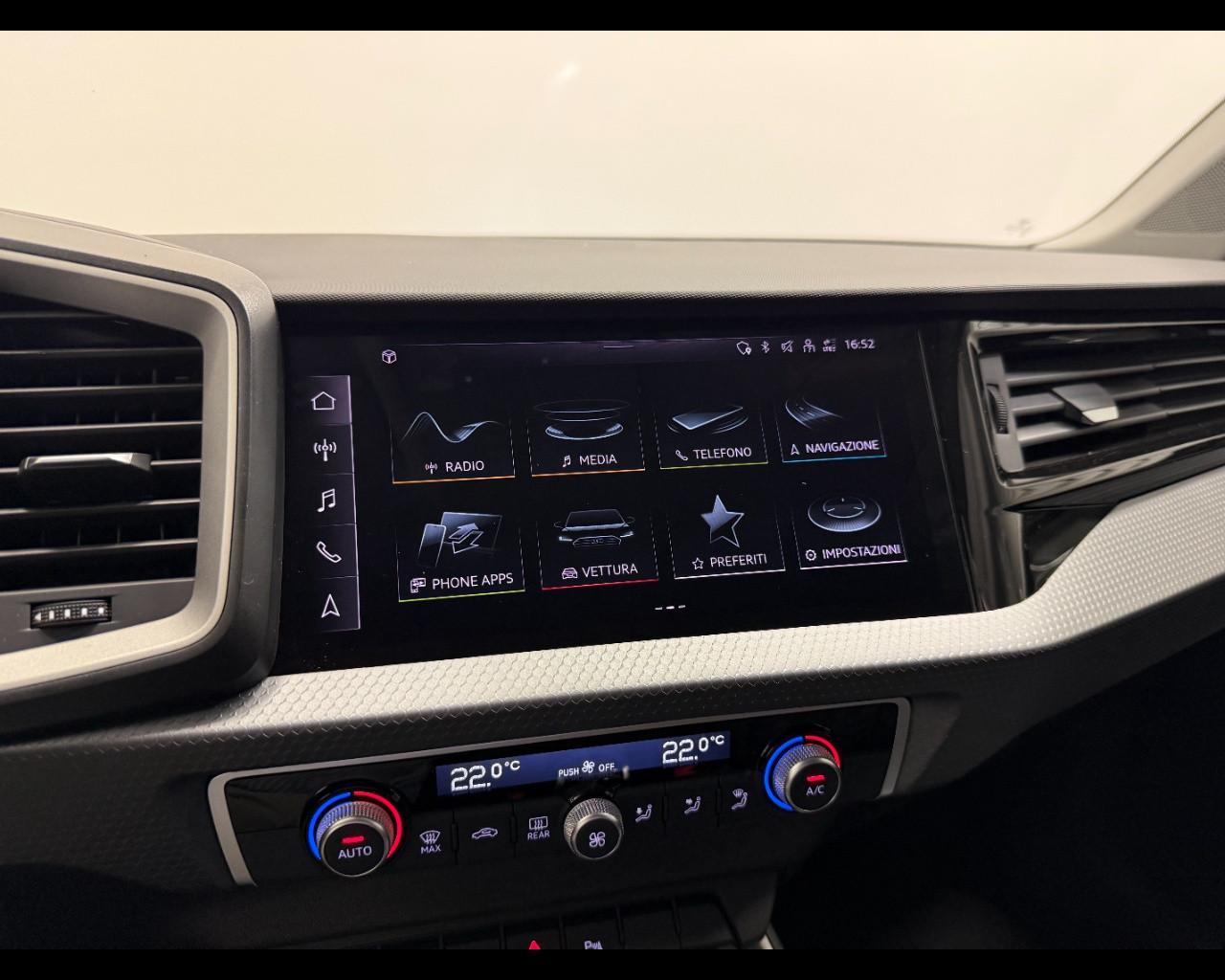AUDI A1 ALLSTREET 30 TFSI IDENTITY CONTRAST