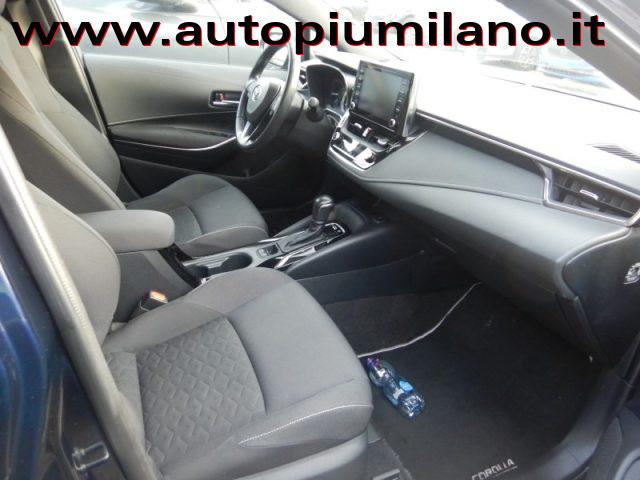 TOYOTA Corolla Touring Sports 1.8 Hybrid Business